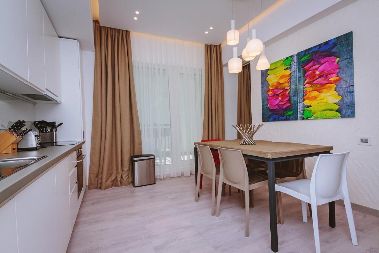 No 6 Apartments Köstence Dış mekan fotoğraf