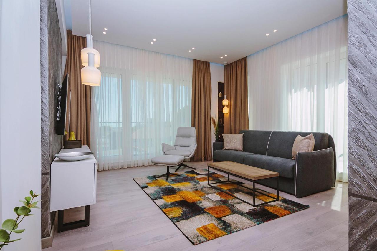 No 6 Apartments Köstence Dış mekan fotoğraf