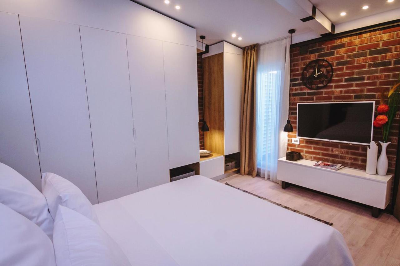No 6 Apartments Köstence Dış mekan fotoğraf