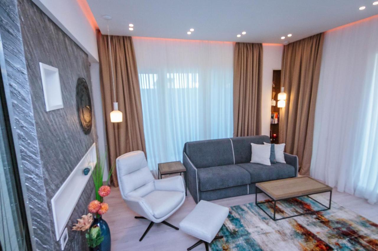 No 6 Apartments Köstence Dış mekan fotoğraf