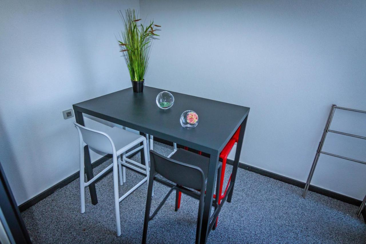 No 6 Apartments Köstence Dış mekan fotoğraf