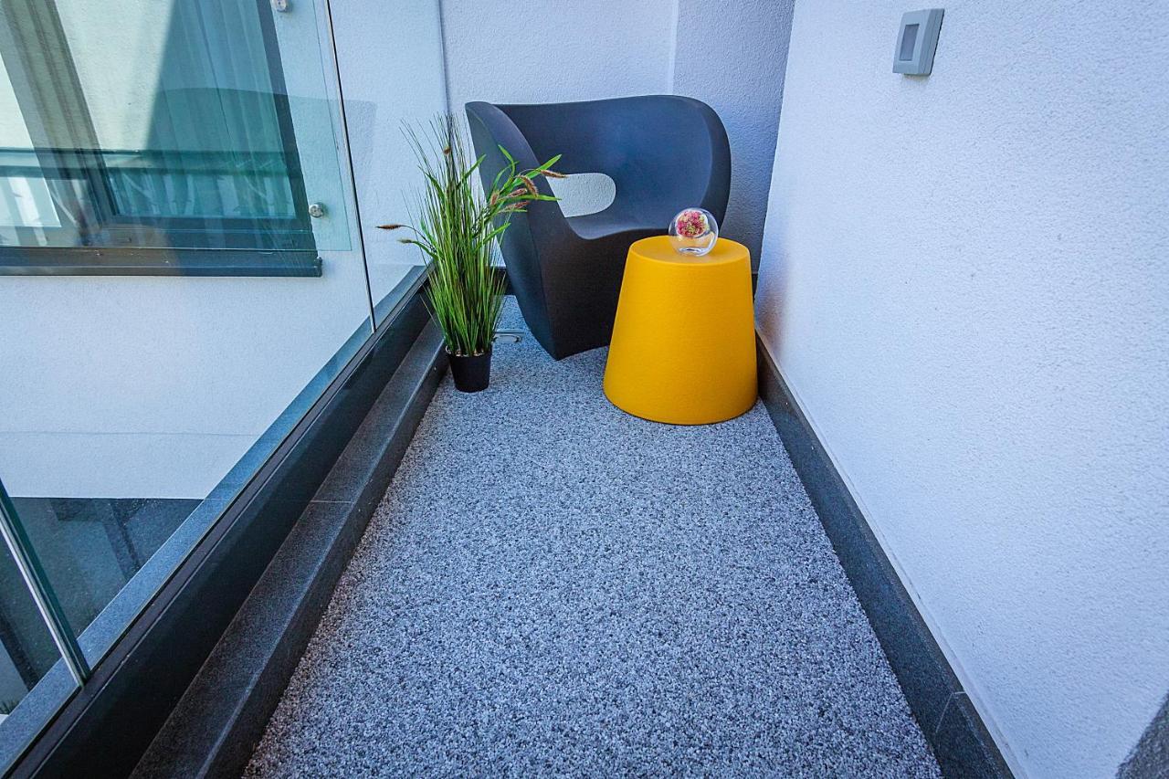 No 6 Apartments Köstence Dış mekan fotoğraf
